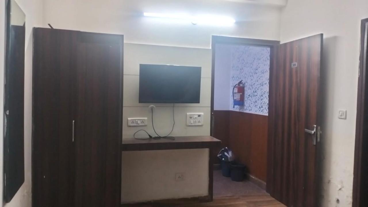 Airport Sinon Hotel New Delhi